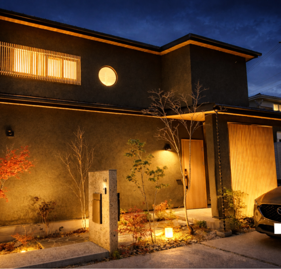 エコサームの塗り壁を使った和の家